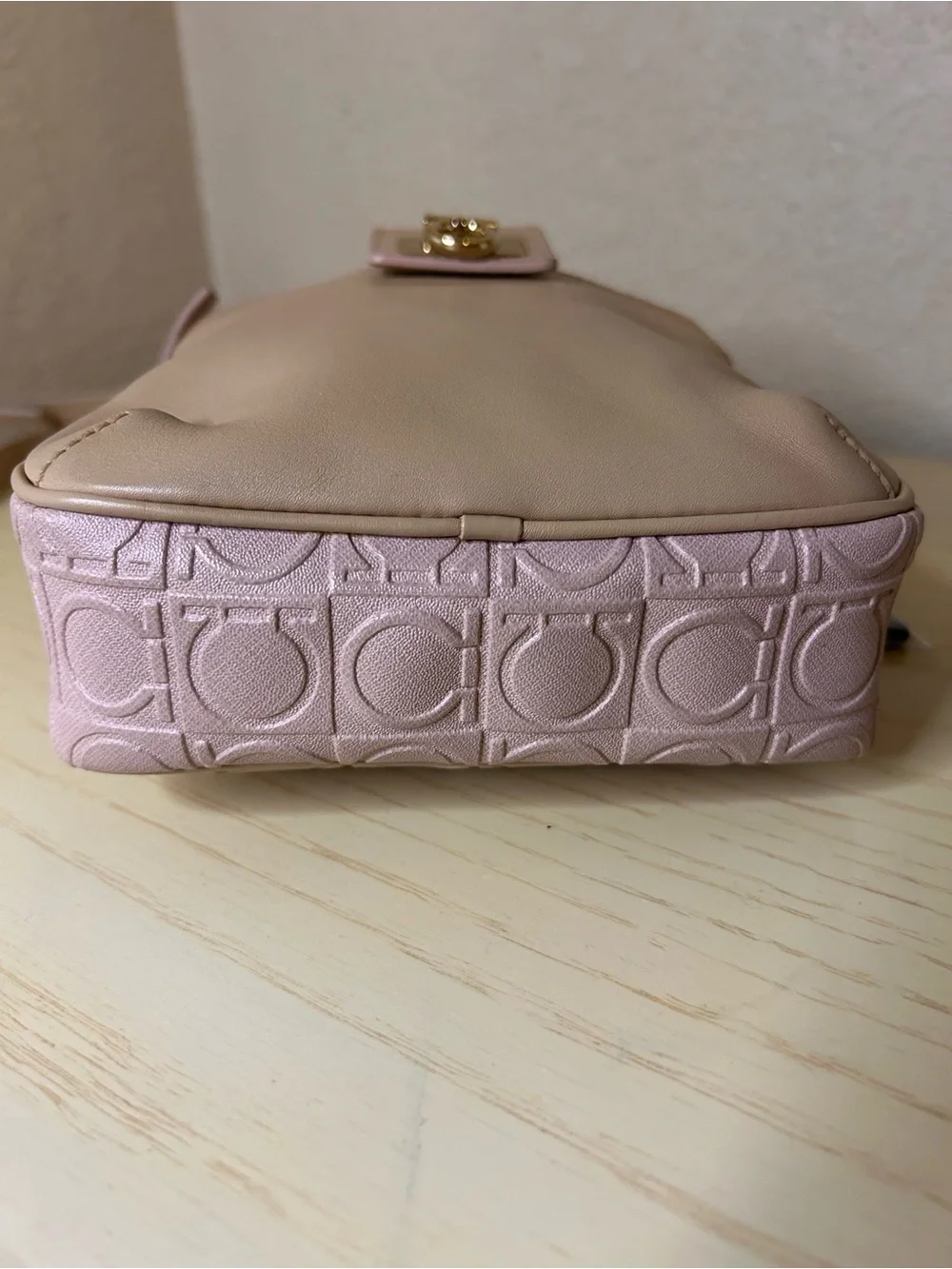 Salvatore Ferragamo brand salvatore